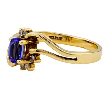 9ct gold Tanzanite/Diamond crossover Ring size K